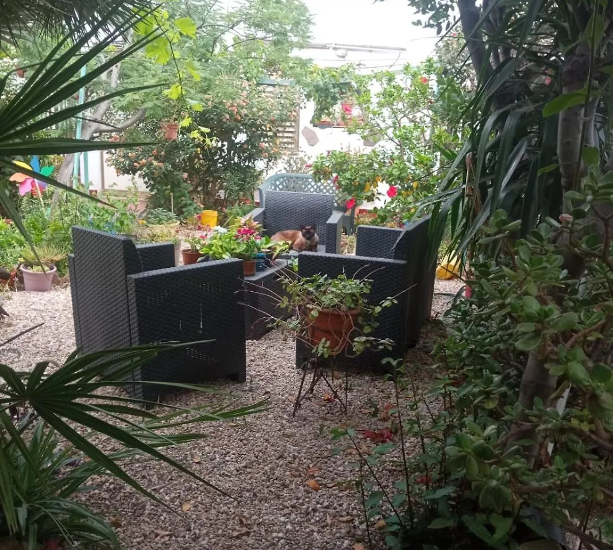Bed & Breakfast Paui Cabras Italy